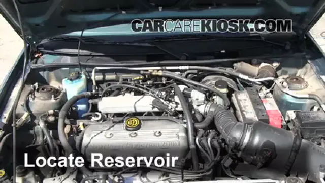 1997 Mercury Tracer LS 2.0L 4 Cyl. Sedan Líquido limpiaparabrisas Agregar líquido